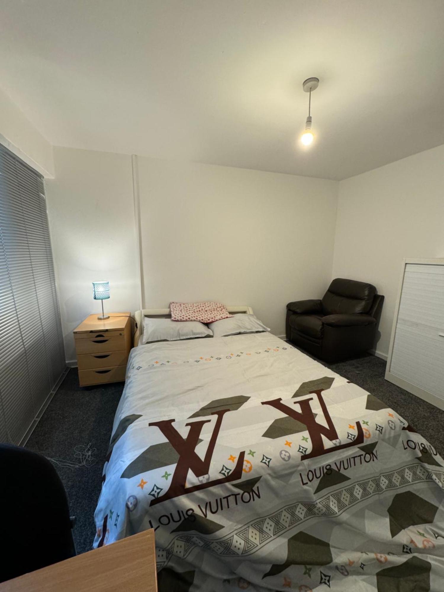 Transformative Housing Lismore Close Nottingham Extérieur photo