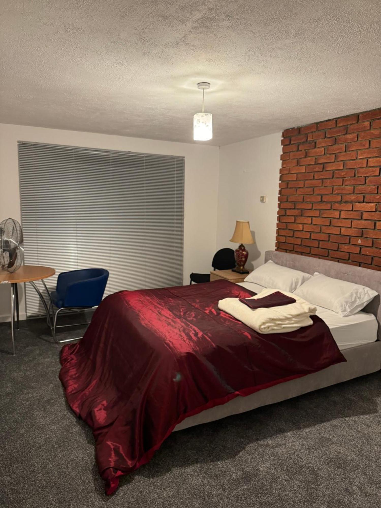 Transformative Housing Lismore Close Nottingham Extérieur photo